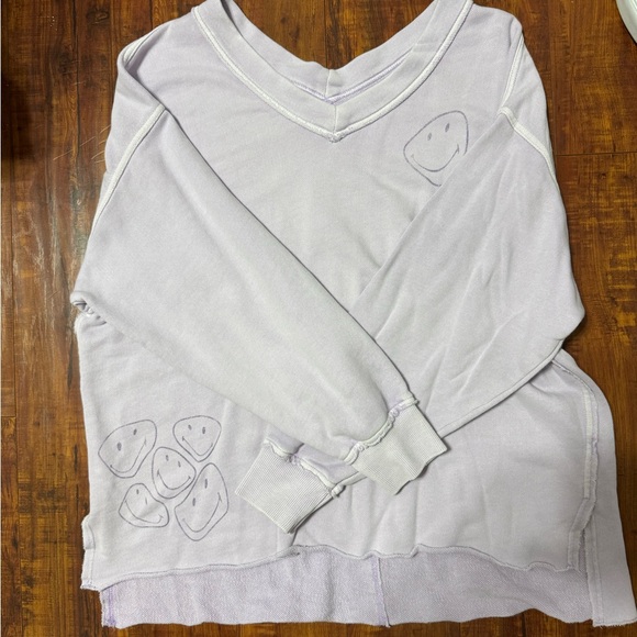Aerie Sweatshirt - Picture 1 of 1